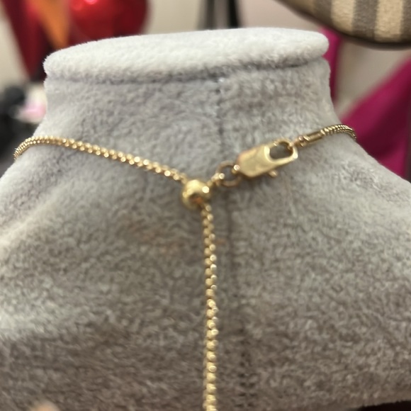 Lux zipper pull added to gold tone adjustable chain. - Picture 5 of 8